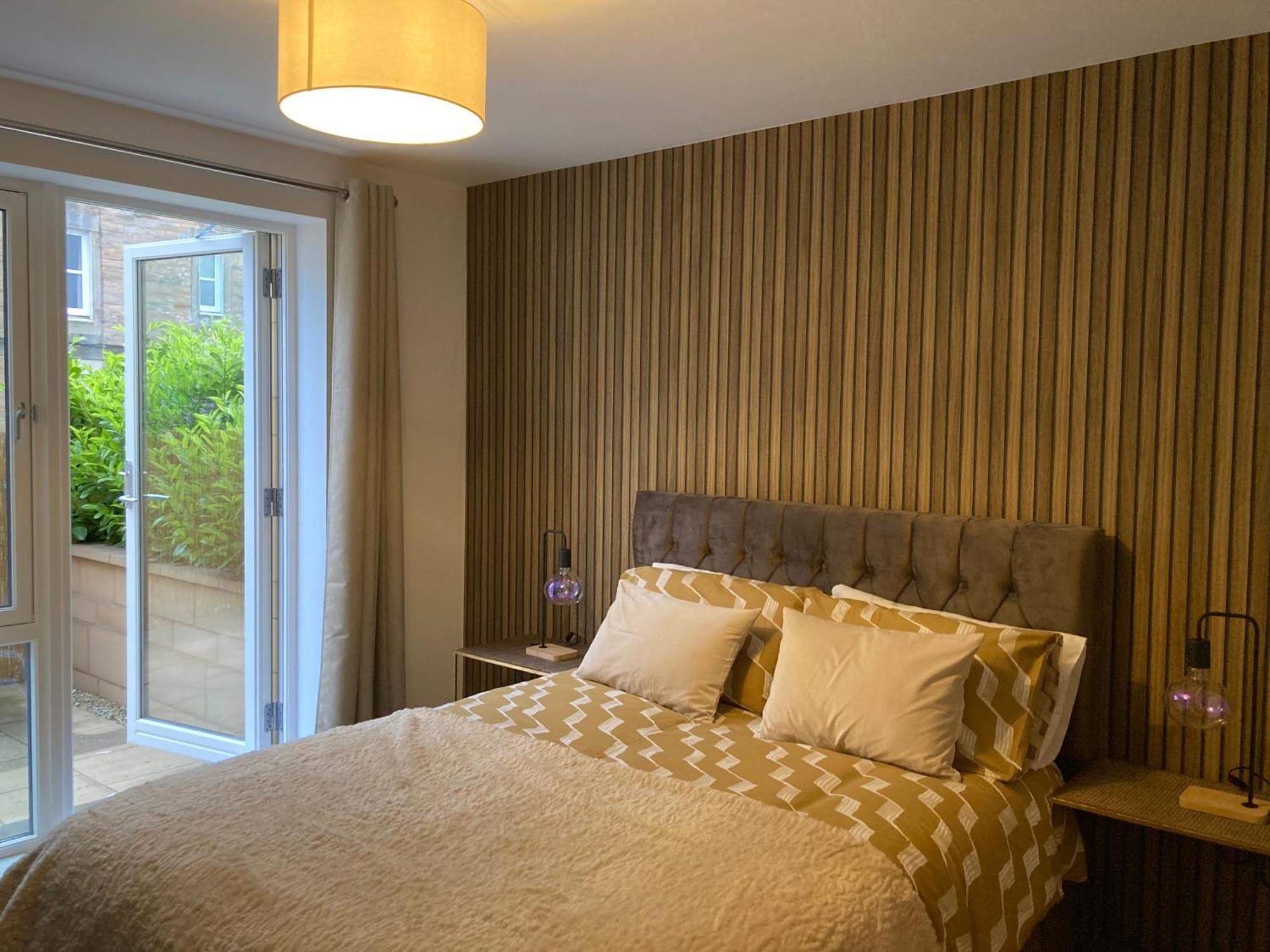 Apartment Beautiful Meadowbank With On-street Parking
